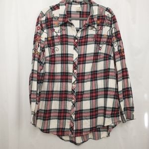 TERRA & SKY WOMEN'S LONG SLEEVE SHIRT W/ FLOWER PRINT